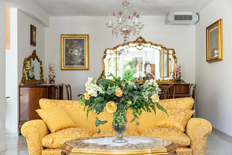 Ghe Sem Morazzone B&B Gazzada Exterior foto