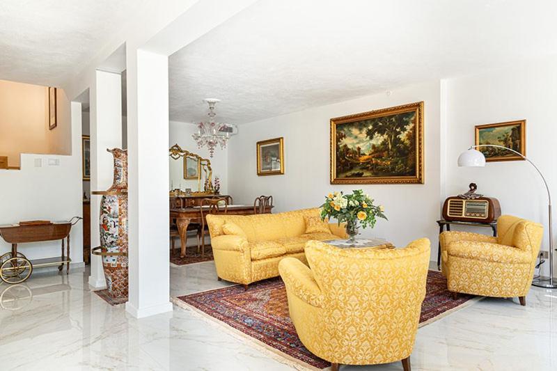 Ghe Sem Morazzone B&B Gazzada Exterior foto
